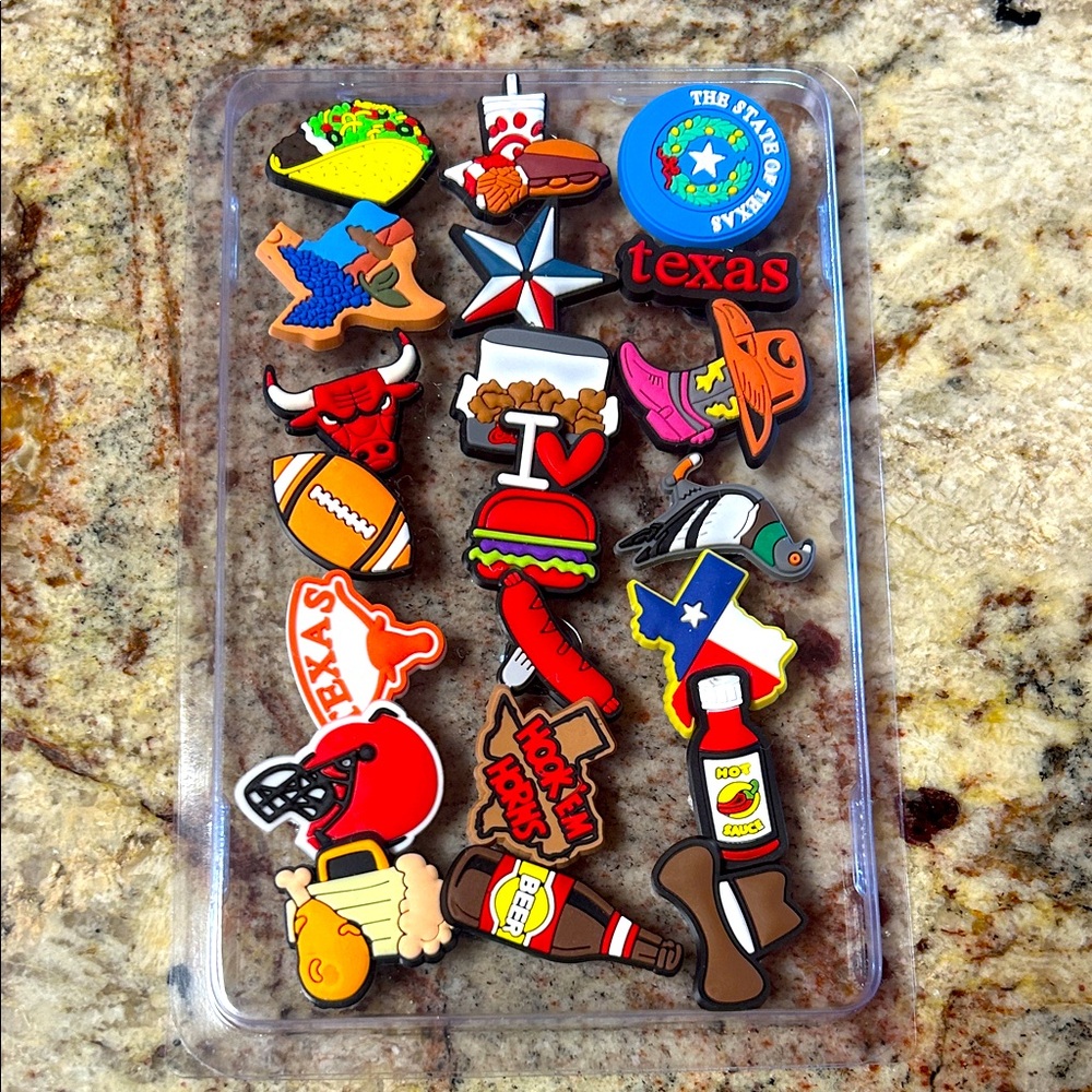 NEW 21 Texas Themed Shoe Charms